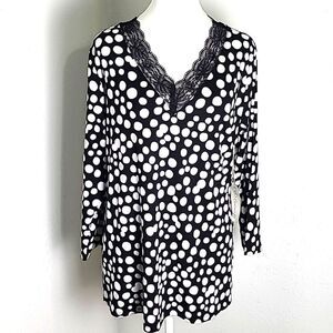 Cato Black & White Polka-dot Top with Black Lace Neckline, Size 18/20 NWT